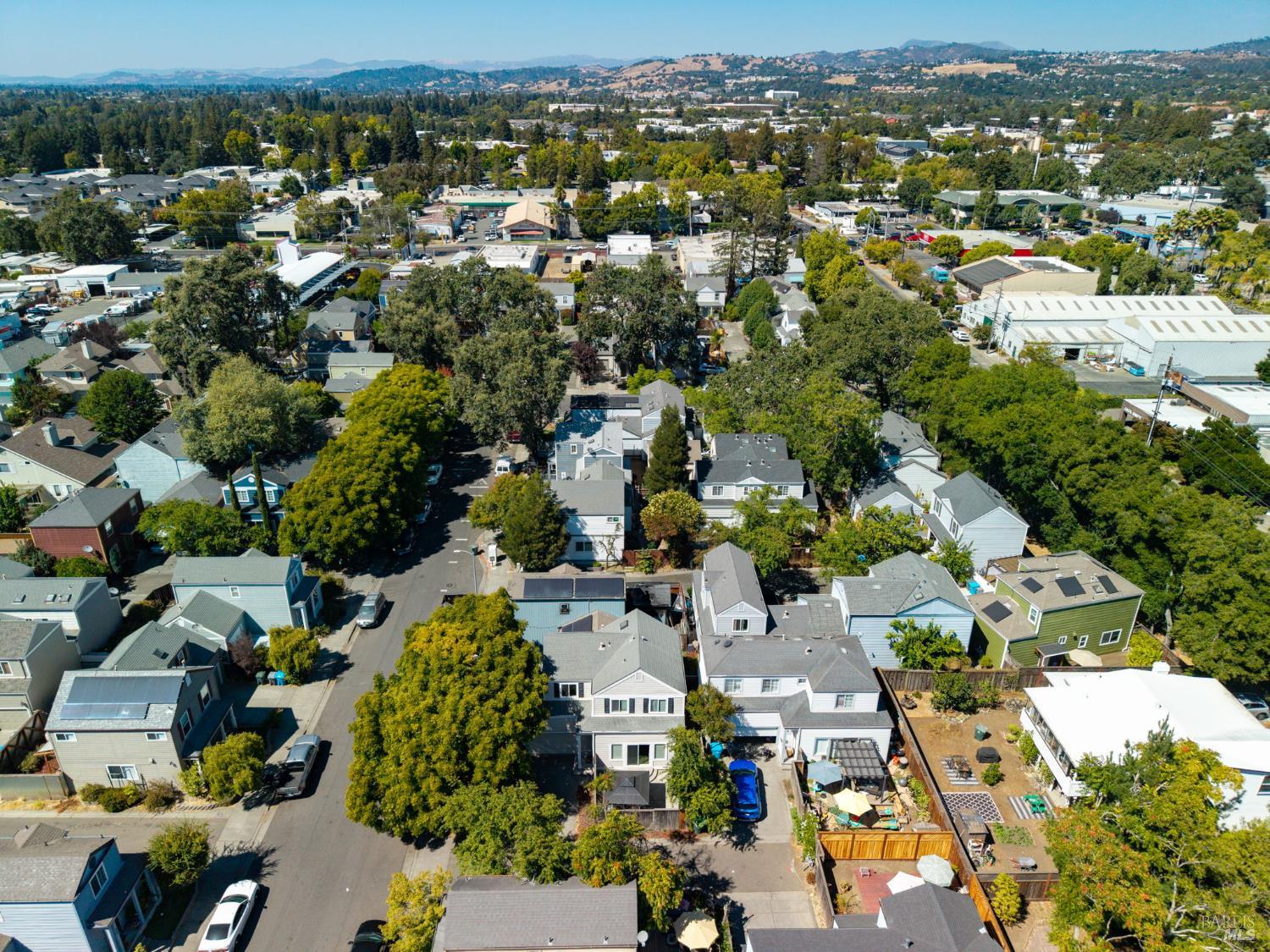 956 Kingwood Street Santa Rosa CA 95401