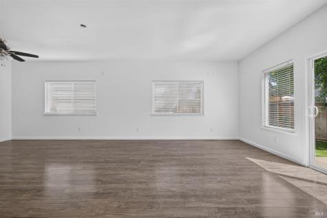 956 Kingwood Street Santa Rosa CA 95401