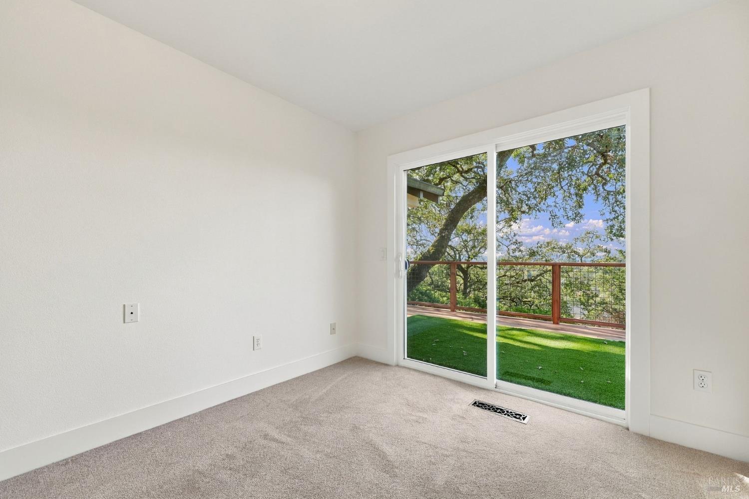 3465 Ridgeview Drive Santa Rosa CA 95404