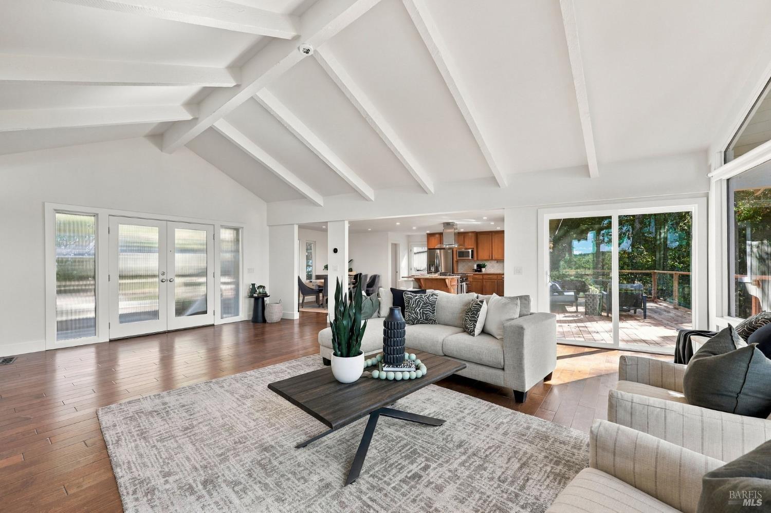 3465 Ridgeview Drive Santa Rosa CA 95404