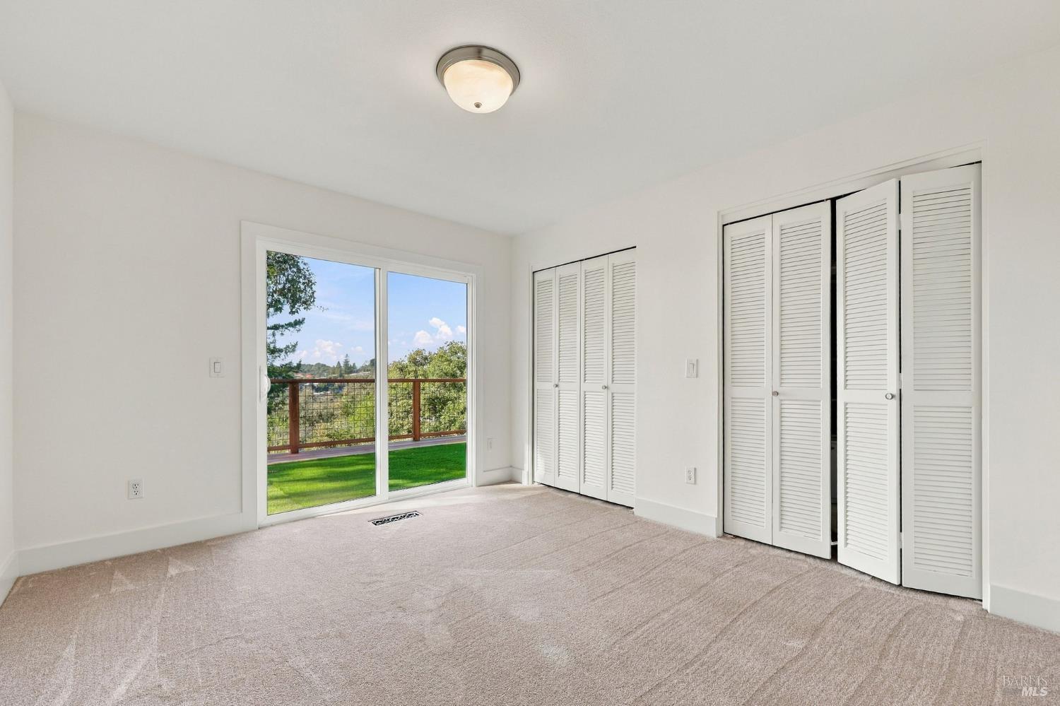 3465 Ridgeview Drive Santa Rosa CA 95404