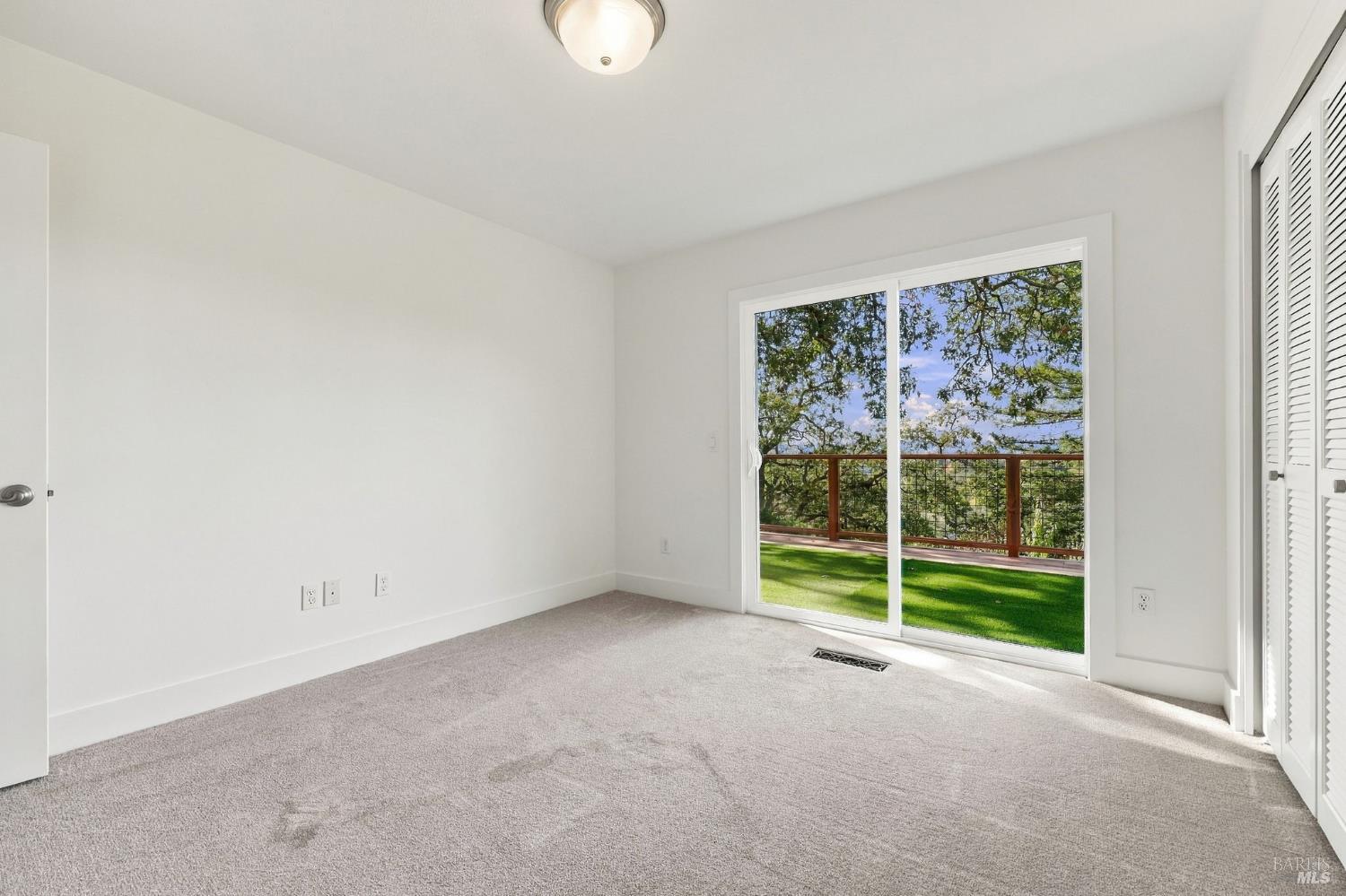 3465 Ridgeview Drive Santa Rosa CA 95404
