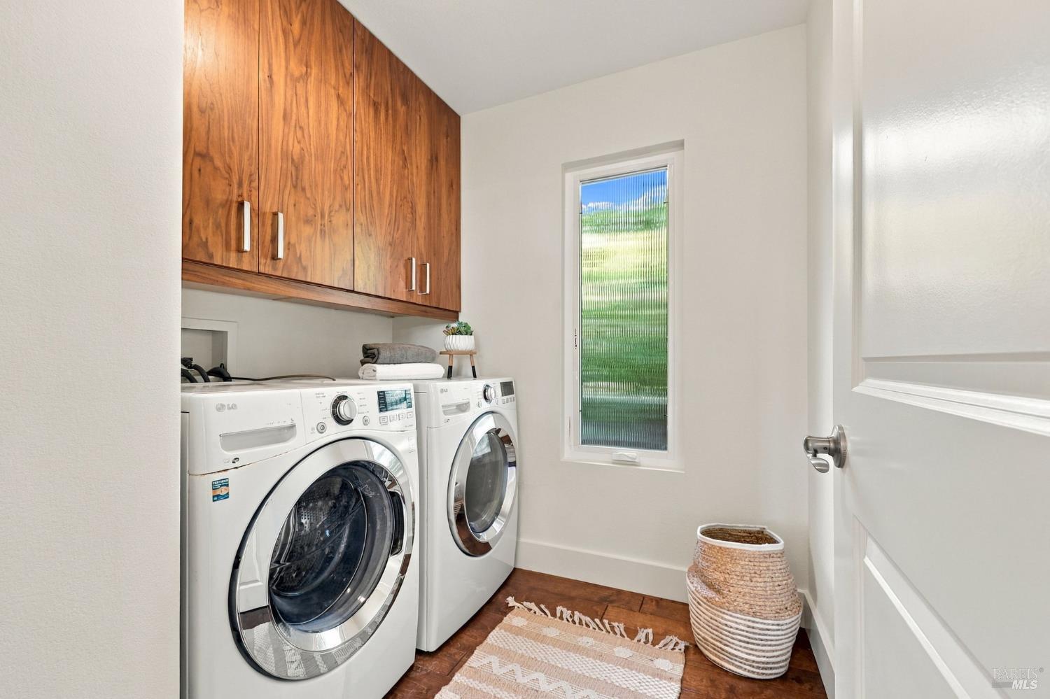 3465 Ridgeview Drive Santa Rosa CA 95404