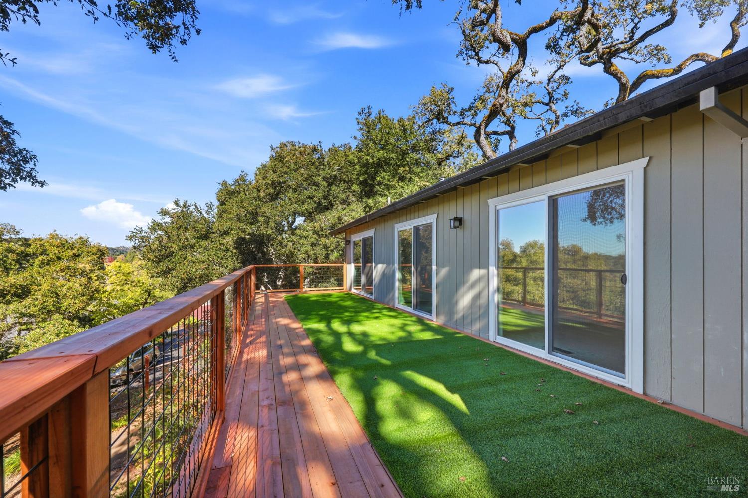 3465 Ridgeview Drive Santa Rosa CA 95404