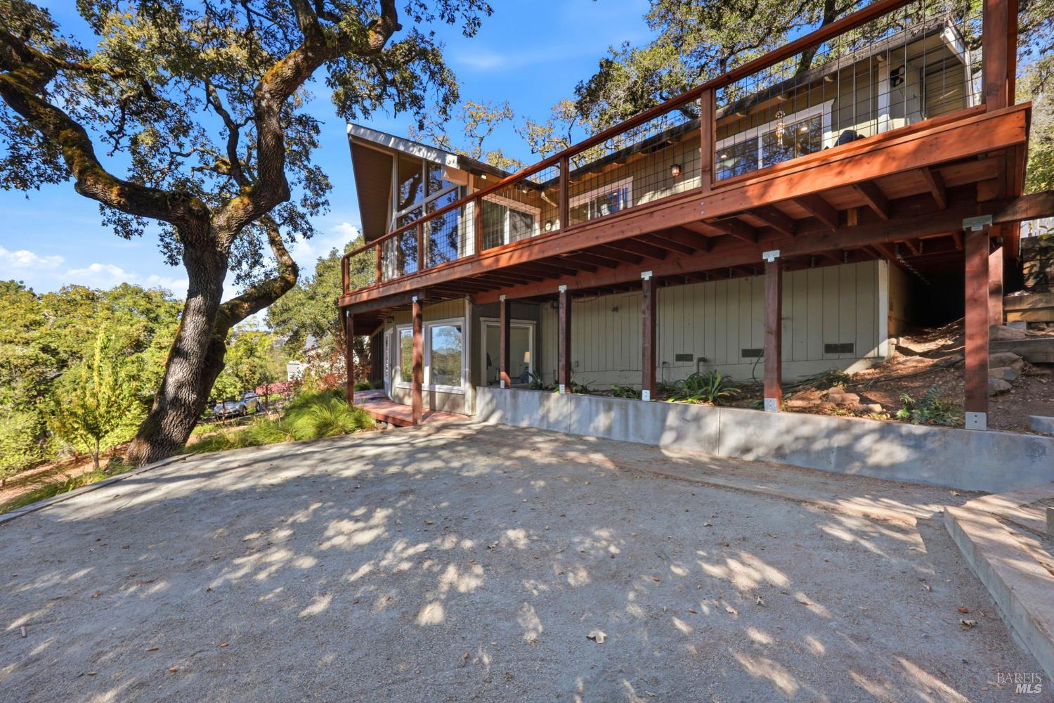 3465 Ridgeview Drive Santa Rosa CA 95404