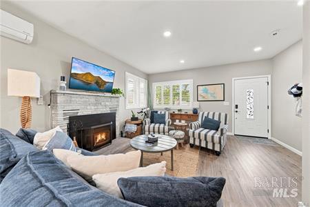2890 Silverado Lane Clearlake CA 95422