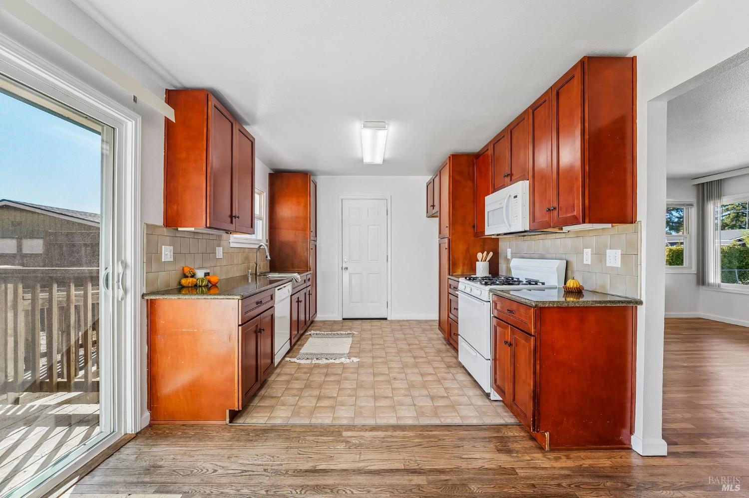 1492 Gloria Drive Santa Rosa CA 95407