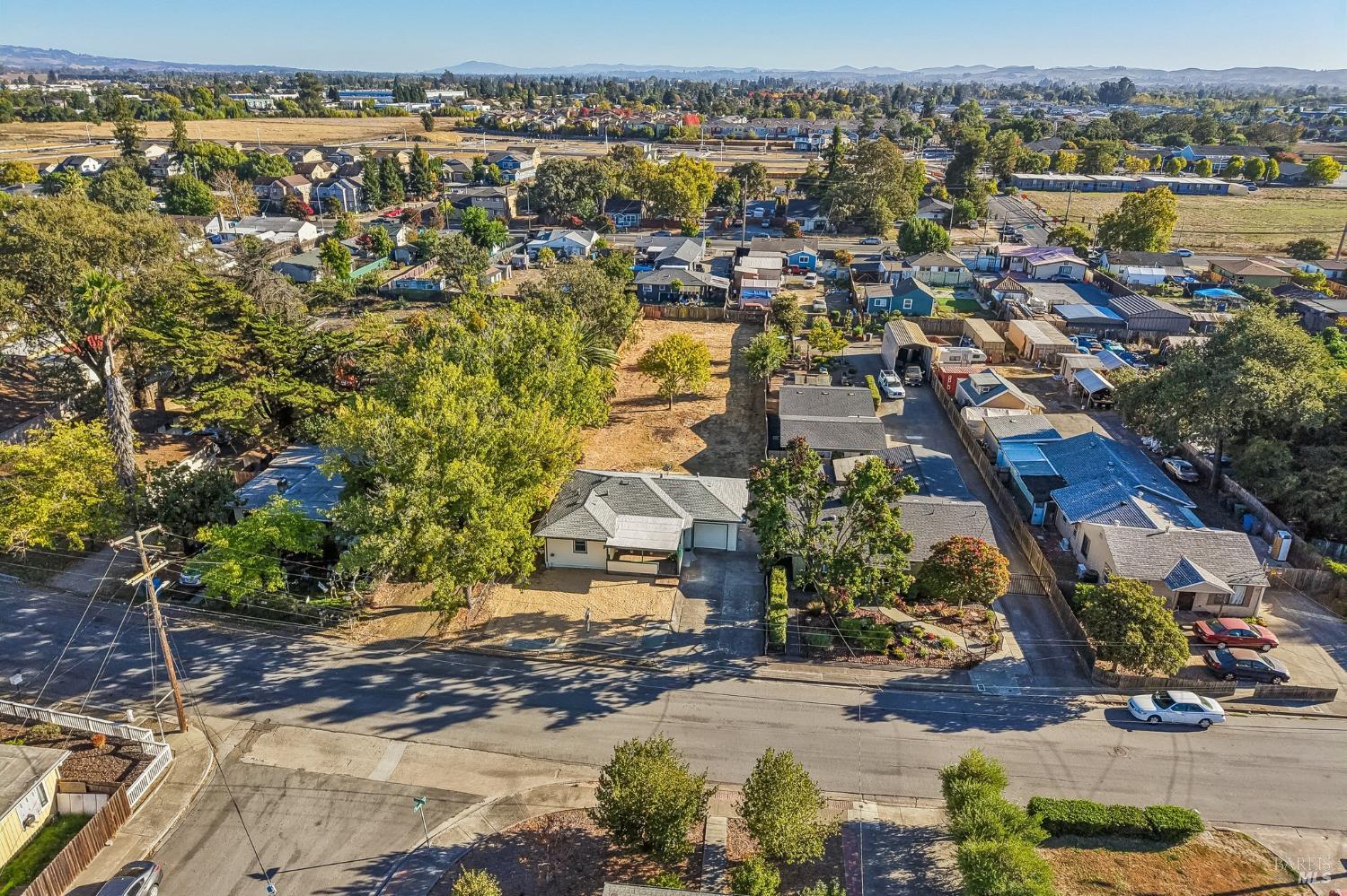 1492 Gloria Drive Santa Rosa CA 95407