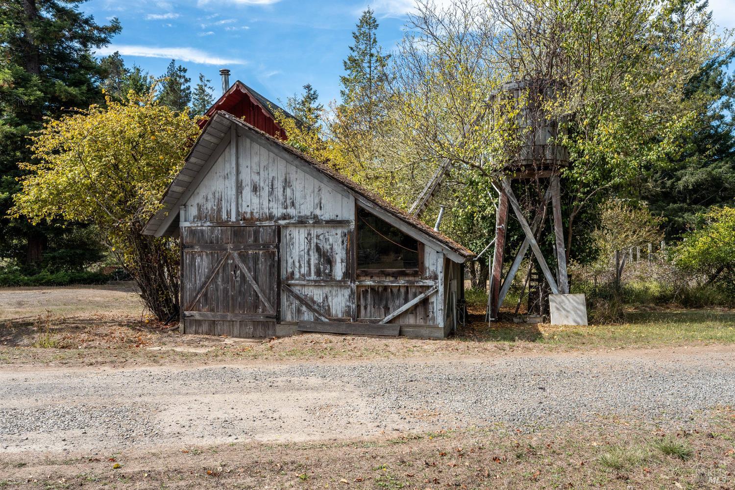42500 Little Lake Road Mendocino CA 95460