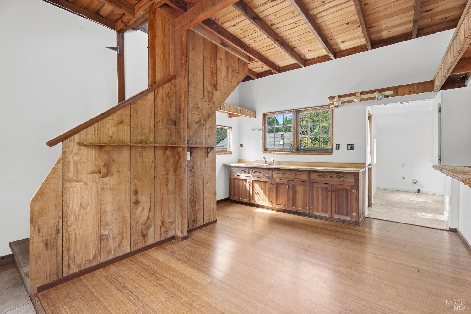 42500 Little Lake Road Mendocino CA 95460