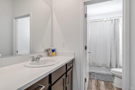 1594 NE Waterside Lane NE Rohnert Park CA 94928