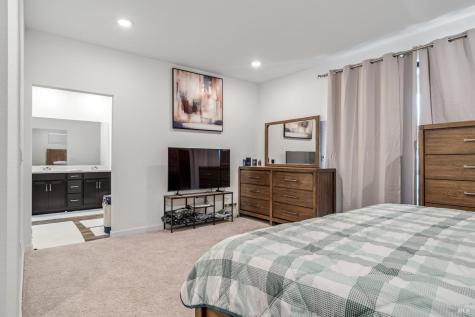 1594 NE Waterside Lane NE Rohnert Park CA 94928