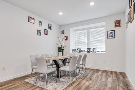 1594 NE Waterside Lane NE Rohnert Park CA 94928