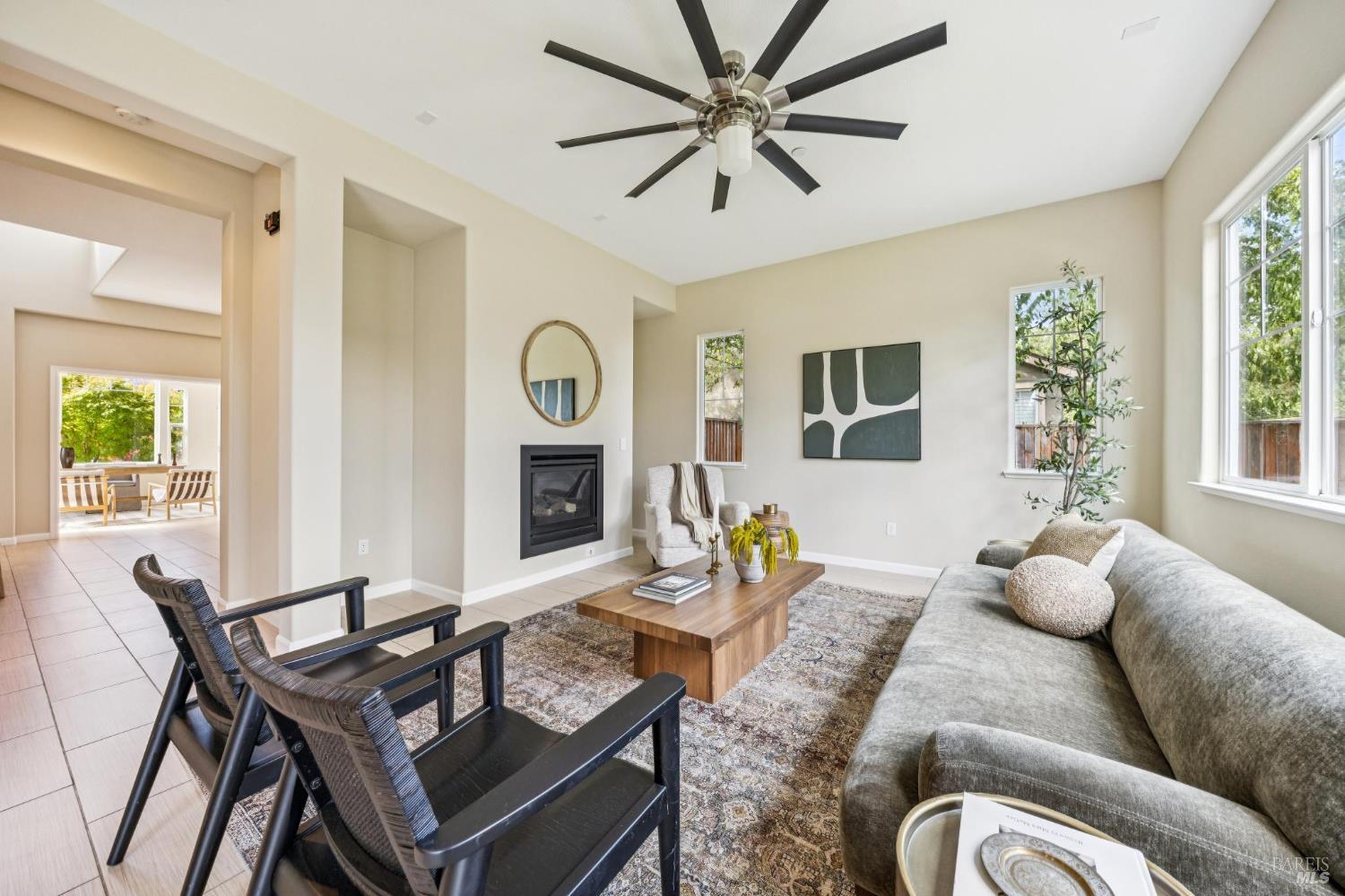 1688 Southview Drive Petaluma CA 94954