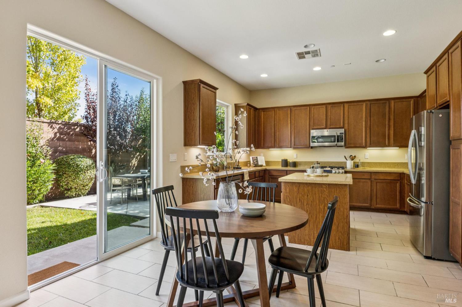 1688 Southview Drive Petaluma CA 94954
