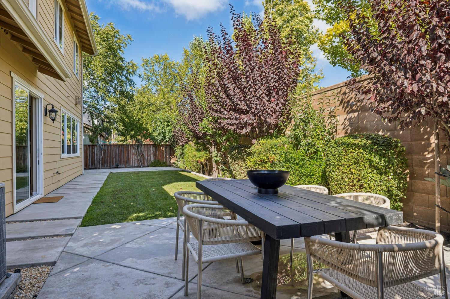 1688 Southview Drive Petaluma CA 94954