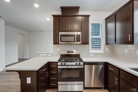 10 Birch Haven Way Santa Rosa CA 95407