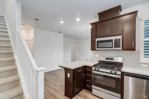 10 Birch Haven Way Santa Rosa CA 95407