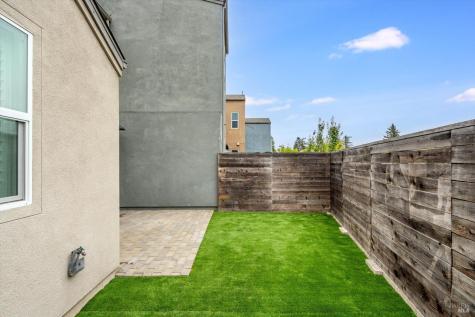 10 Birch Haven Way Santa Rosa CA 95407