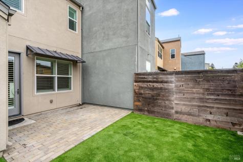 10 Birch Haven Way Santa Rosa CA 95407
