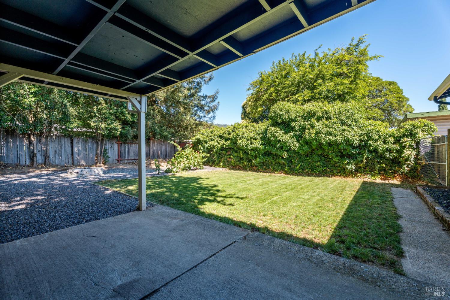 1808 S Dora Street Ukiah CA 95482