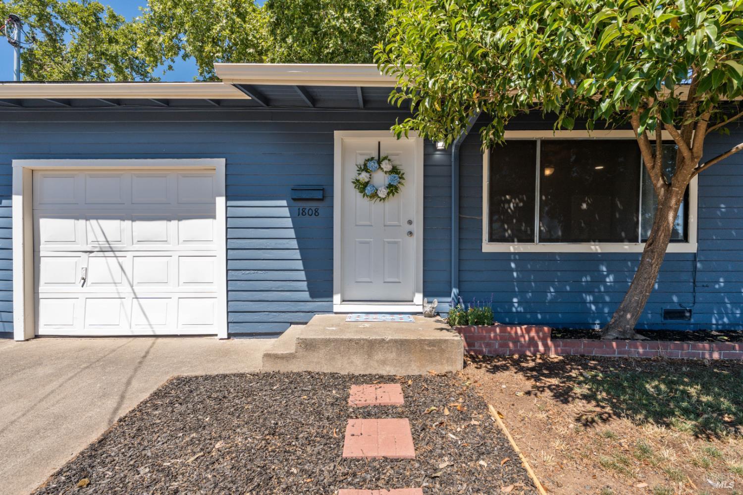 1808 S Dora Street Ukiah CA 95482
