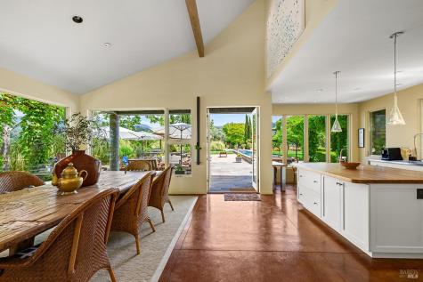 6003-6017 Red Winery Road Geyserville CA 95441