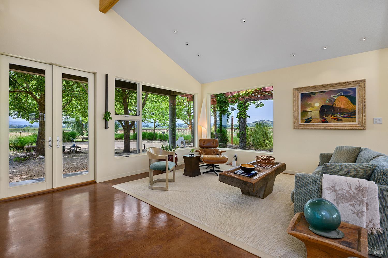 6003-6017 Red Winery Road Geyserville CA 95441