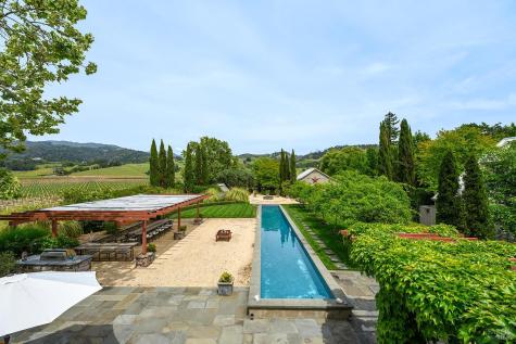 6003-6017 Red Winery Road Geyserville CA 95441