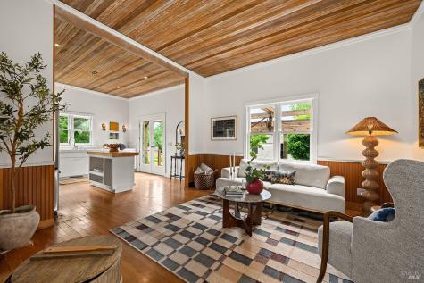 6003-6017 Red Winery Road Geyserville CA 95441