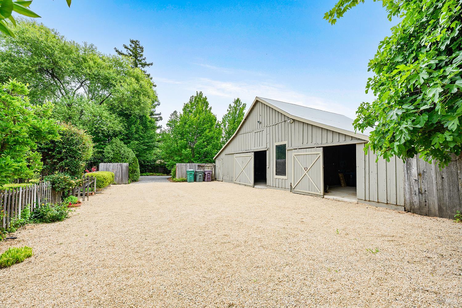 6003-6017 Red Winery Road Geyserville CA 95441