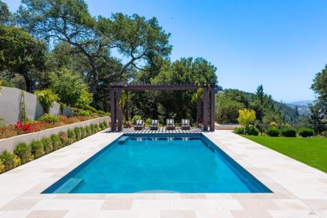 800 Shiloh Glen Santa Rosa CA 95403