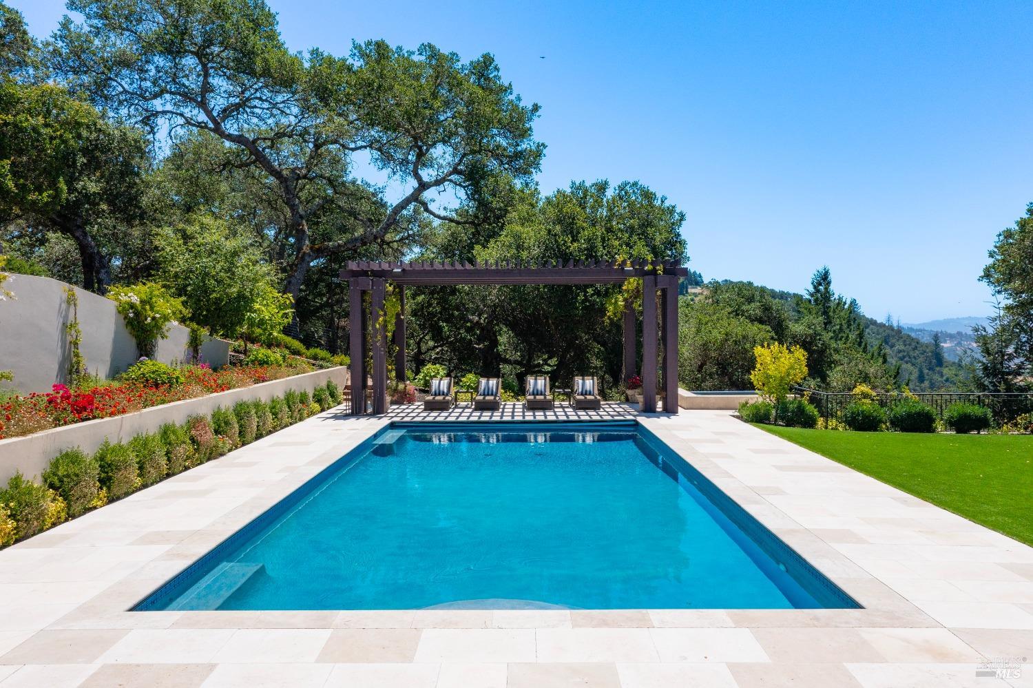800 Shiloh Glen Santa Rosa CA 95403