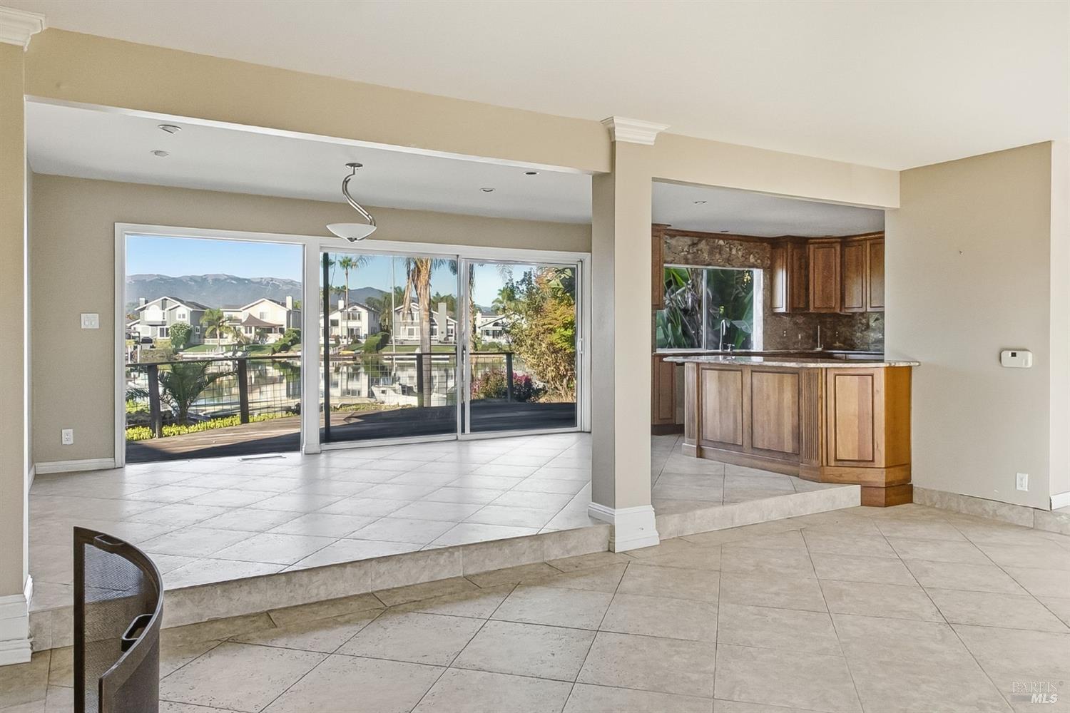 36 Del Oro Lagoon Novato CA 94949