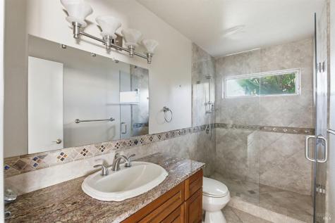 36 Del Oro Lagoon Novato CA 94949