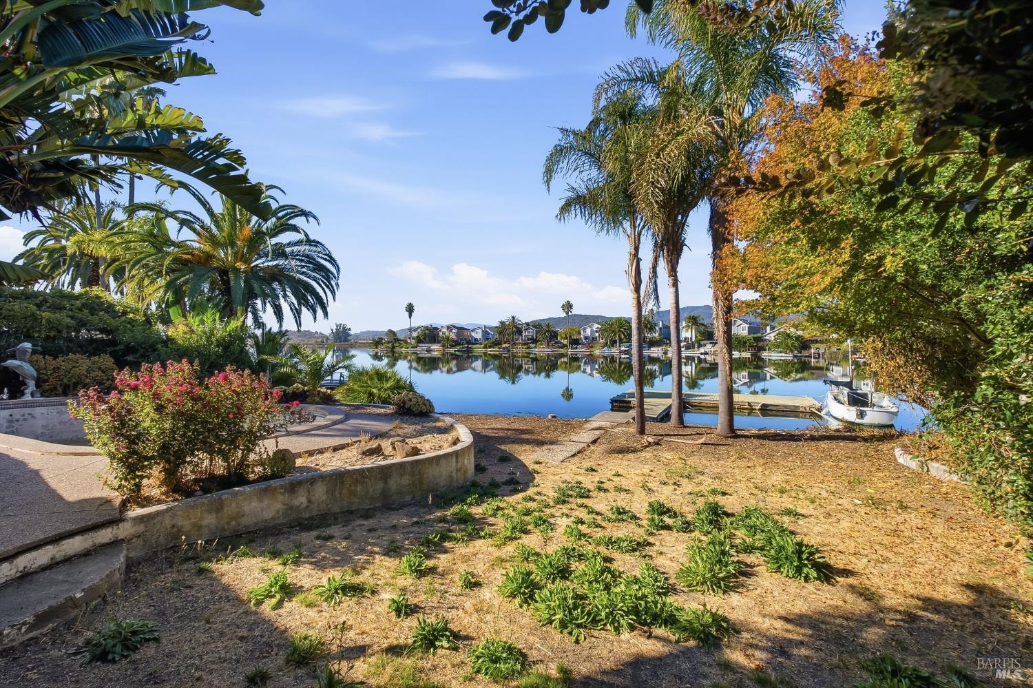 36 Del Oro Lagoon Novato CA 94949