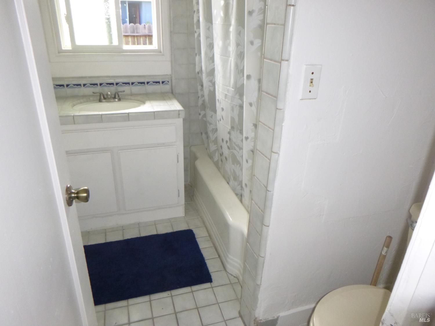 231 Peach Street Santa Rosa CA 95407