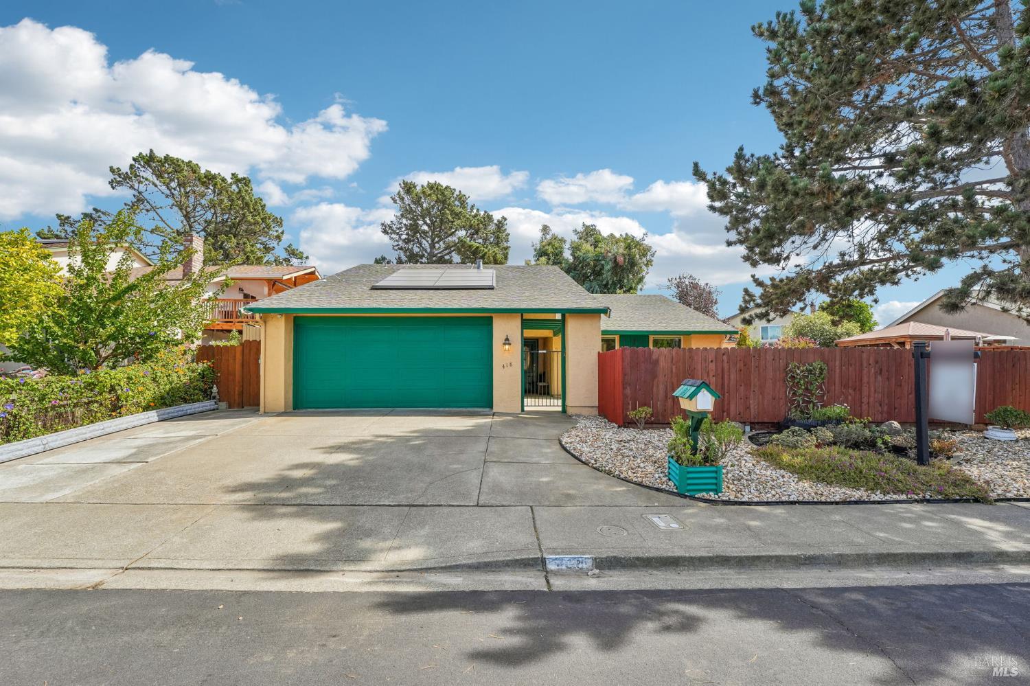 418 Larkin Drive Benicia CA 94510