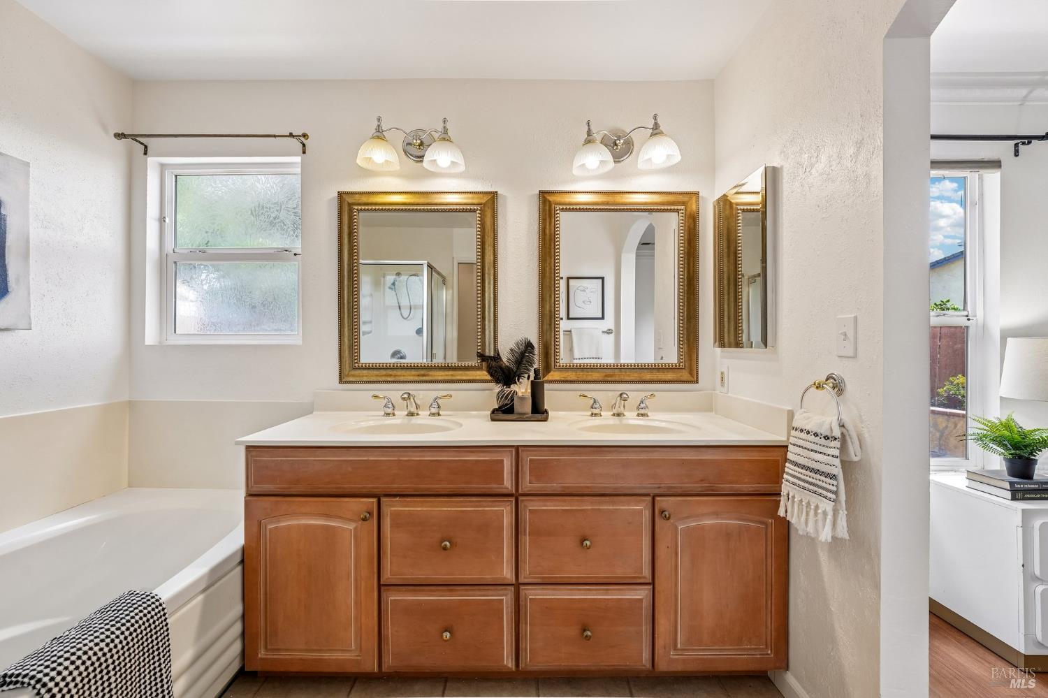418 Larkin Drive Benicia CA 94510