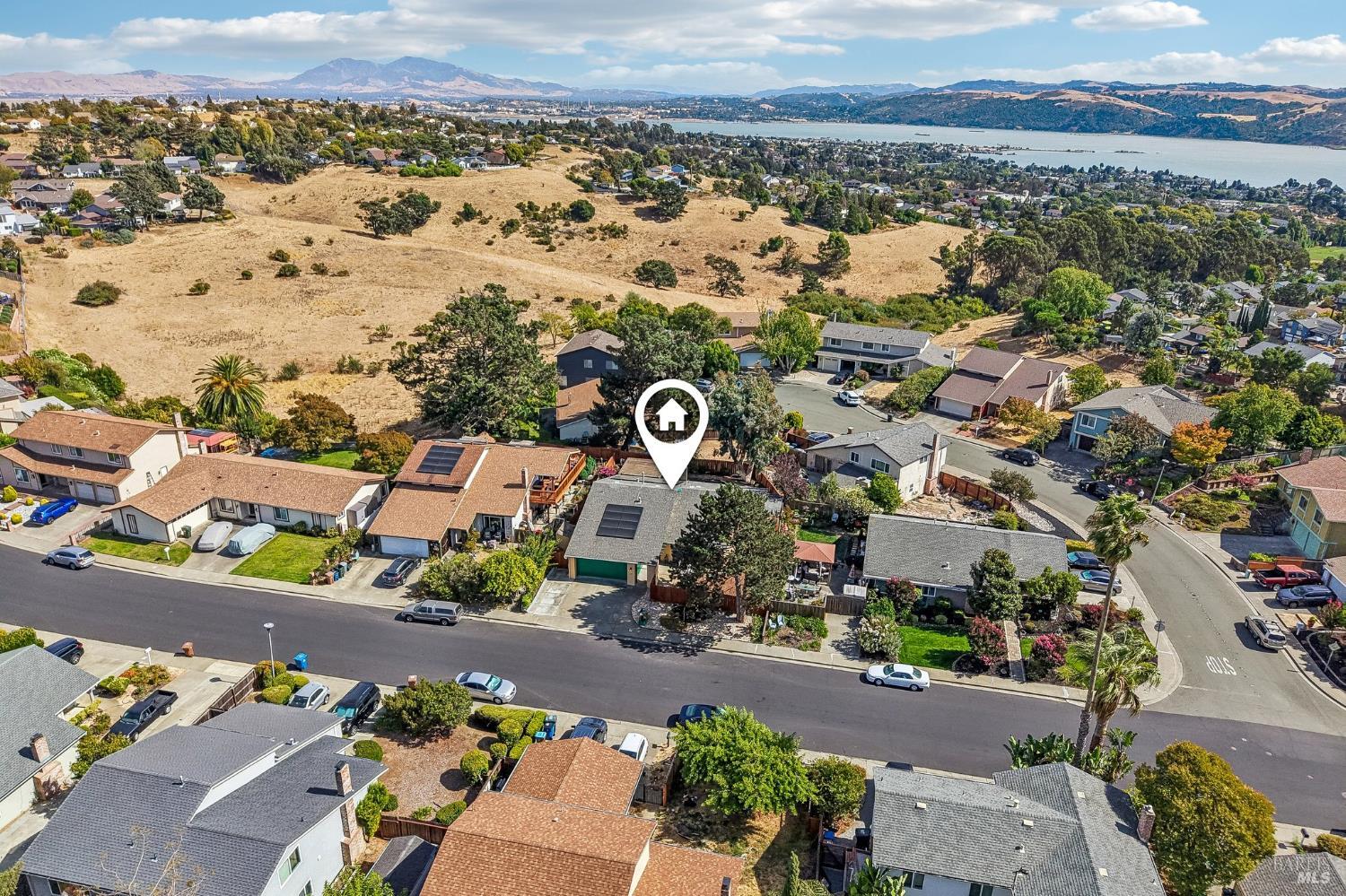 418 Larkin Drive Benicia CA 94510