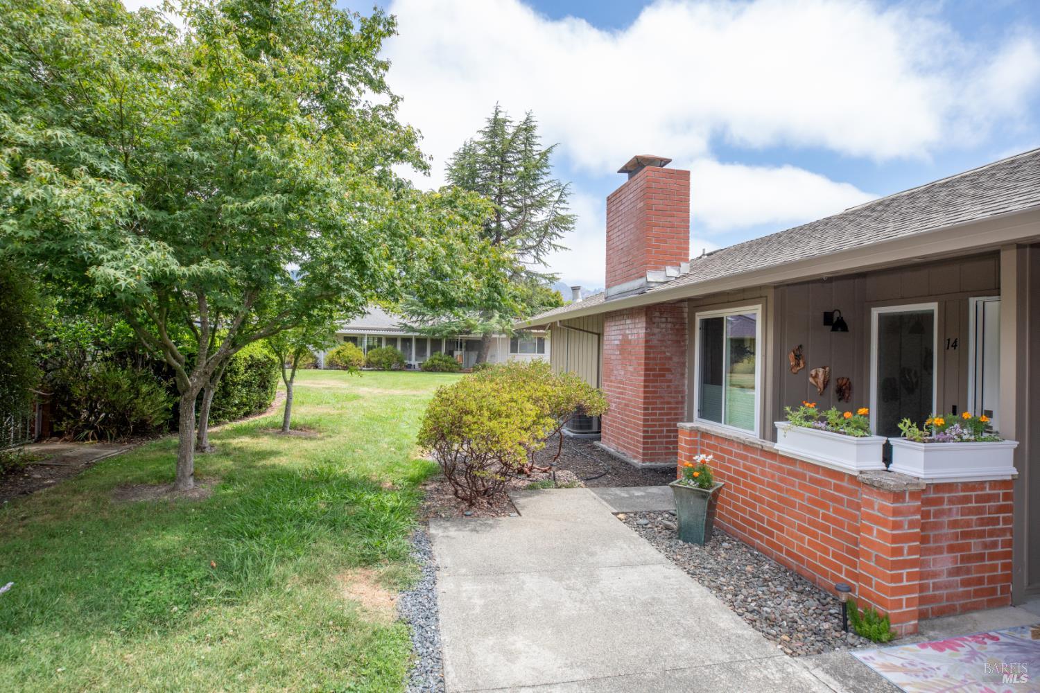 14 Woodgreen Street Santa Rosa CA 95409