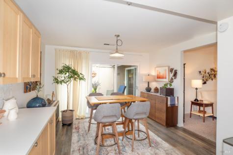14 Woodgreen Street Santa Rosa CA 95409