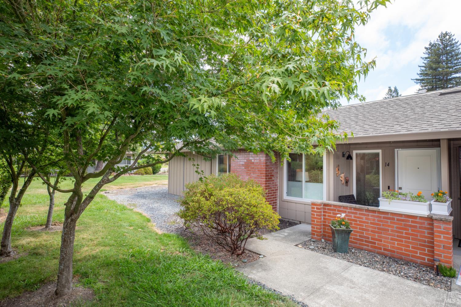 14 Woodgreen Street Santa Rosa CA 95409