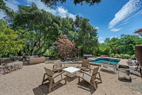 3745 Grove Street Sonoma CA 95476