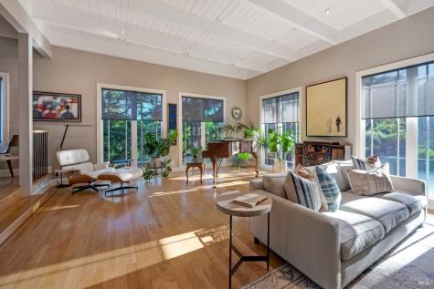 3745 Grove Street Sonoma CA 95476