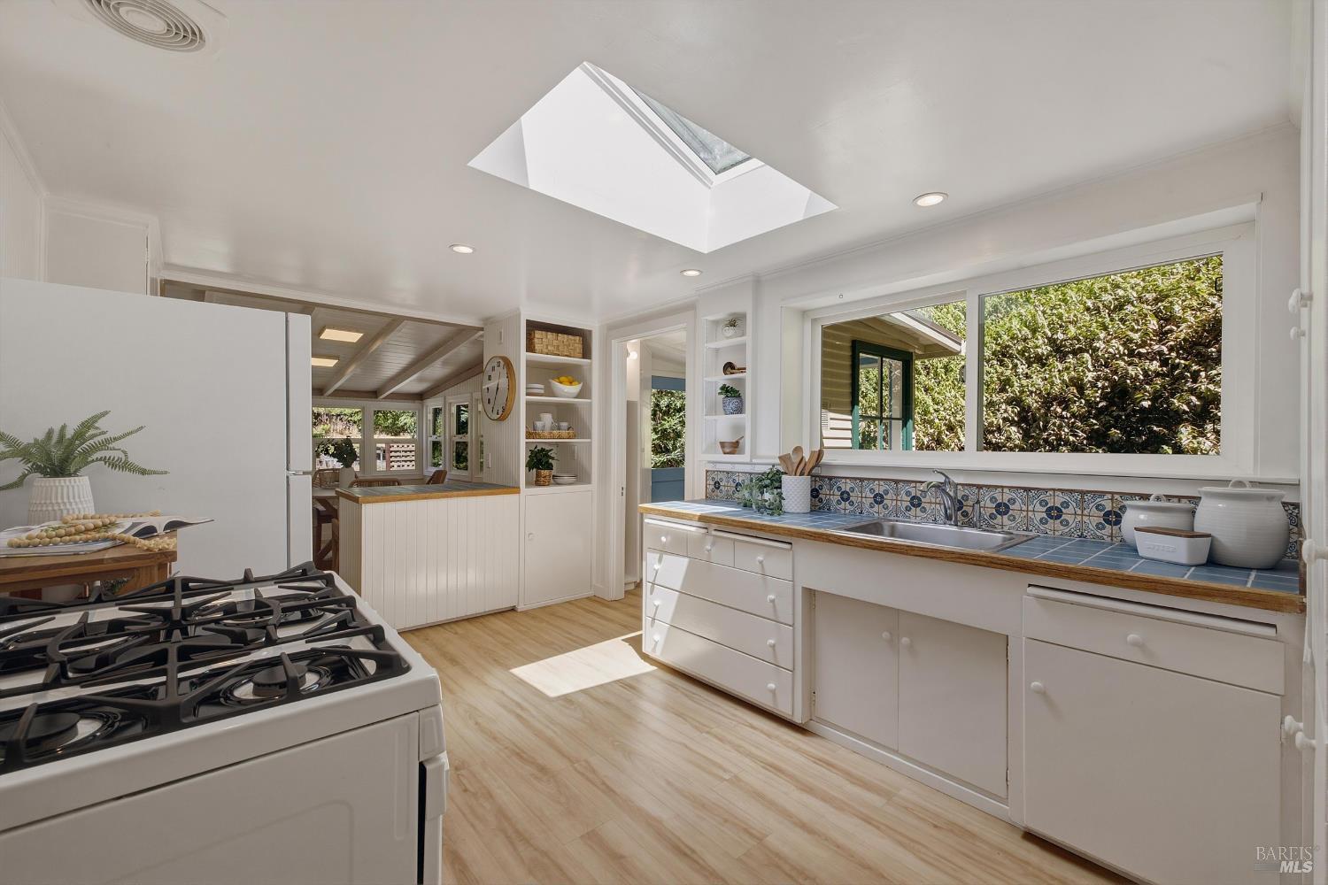 11725 Tunstall Drive Guerneville CA 95446
