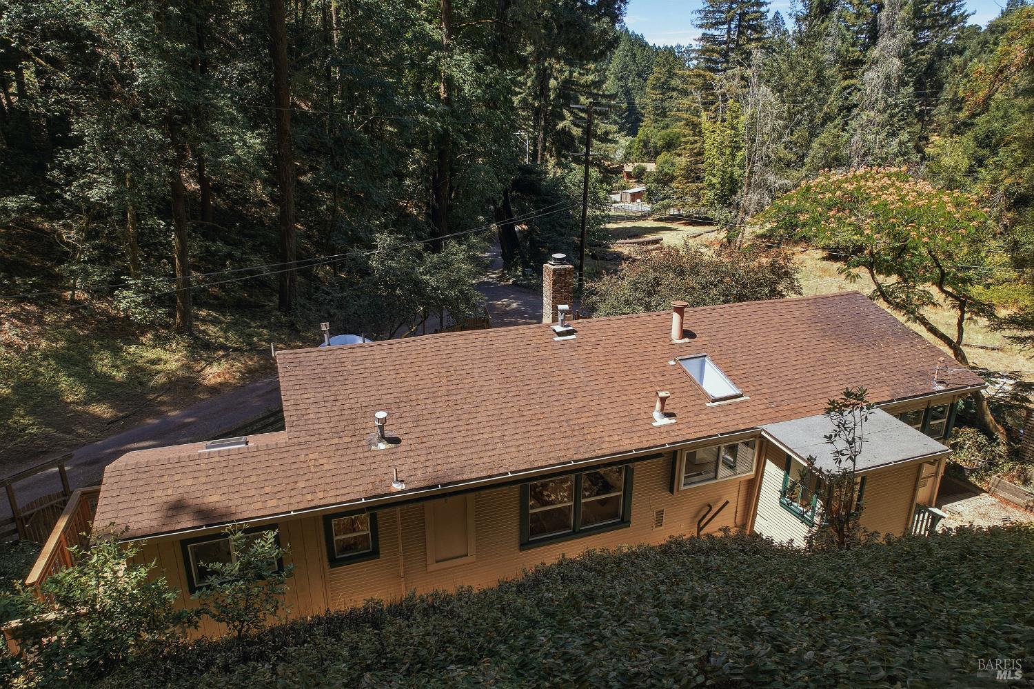 11725 Tunstall Drive Guerneville CA 95446