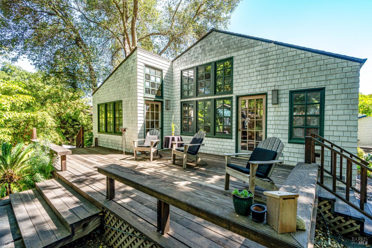 6641-6641A Yount Street Yountville CA 94599