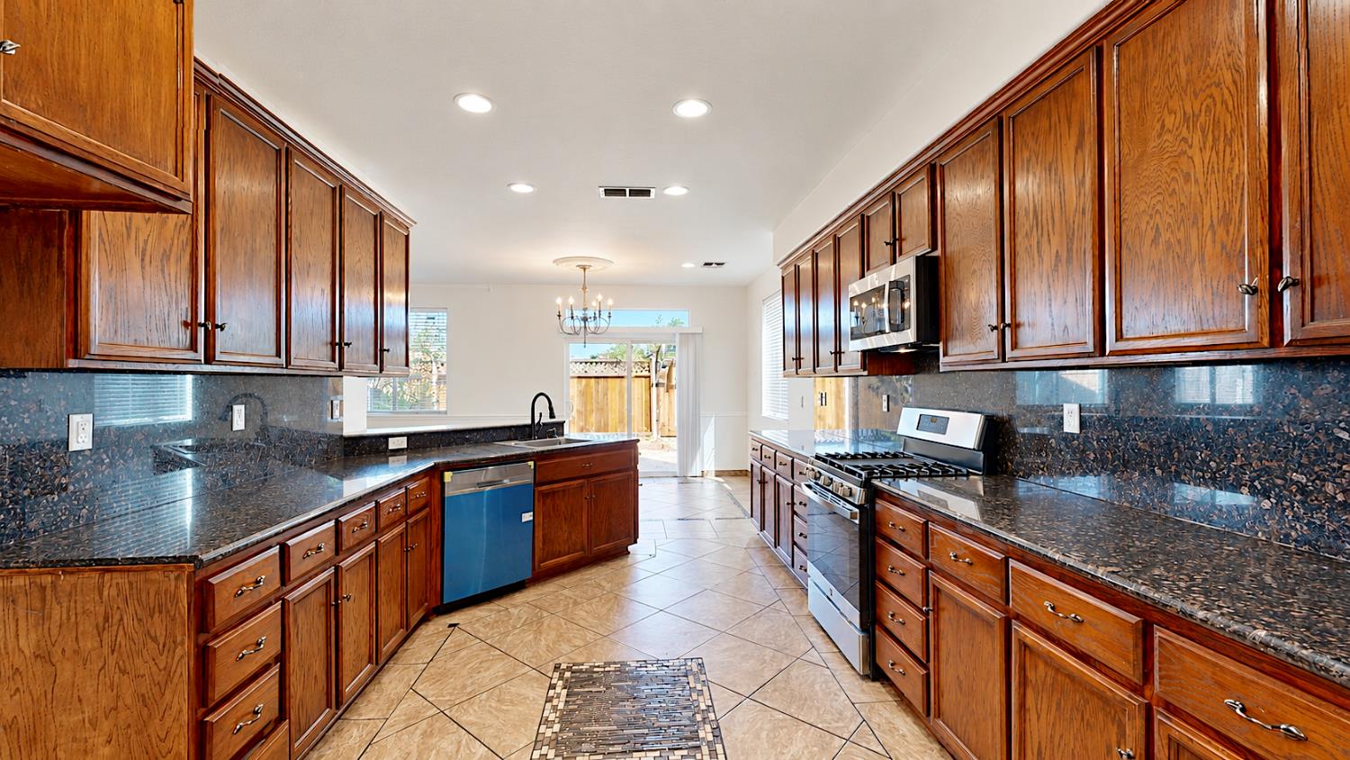 3818 Red Oak Lane Stockton CA 95205