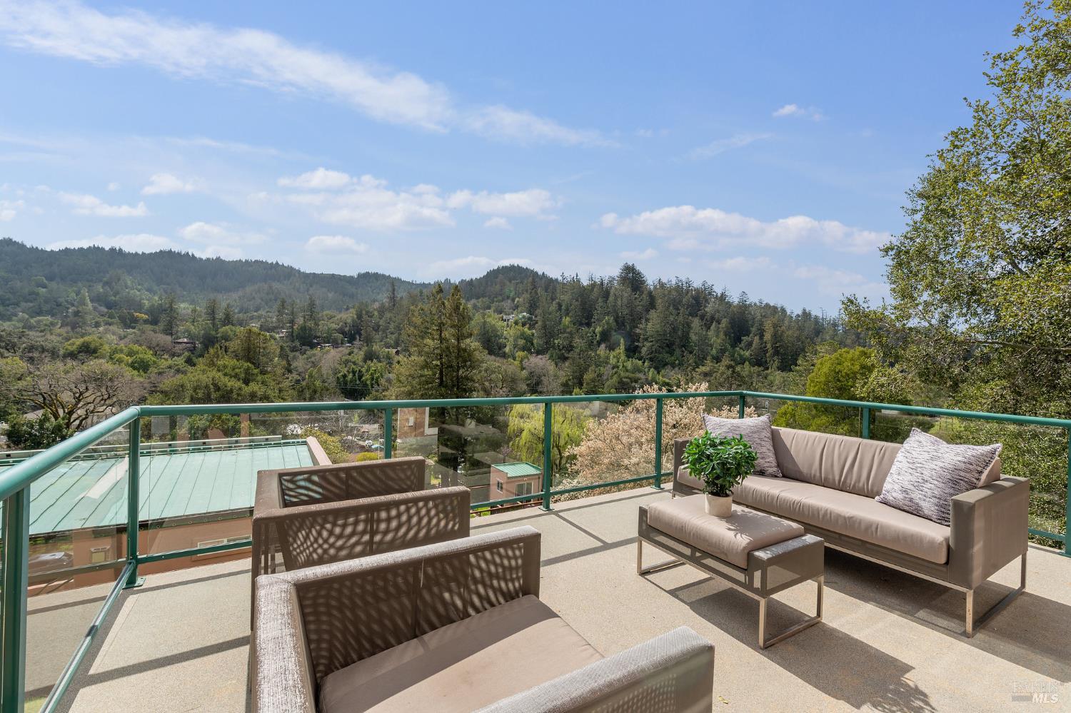 199 Central Avenue Woodacre CA 94973